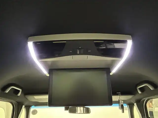 ホンダ Ｎ ＢＯＸ カスタム G L ターボ ホンダセンシング 愛媛県 2019(令1)年 5.7万km プラチナホワイトパール ・８型ナビ/（フルセグＴＶ・ＢＴ・ＣＤ・ＤＶＤ・ＳＤ・ＵＳＢ・ａｐｐｌｅ　ｃａｒｐｌａｙ）/・バックカメラ　/・１１．６型後席液晶　/・ＥＴＣ　/・前後ドラレコ　/・衝突軽減ブレーキ　/・レーダークルコン　/・両側電動ドア/・レーンキープアシスト/・レーダー探知機