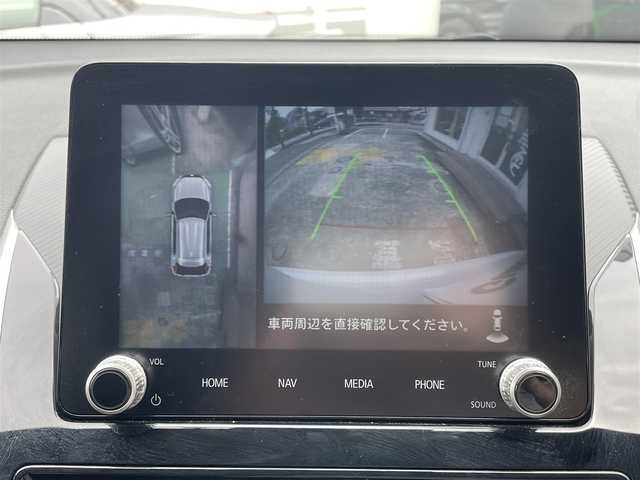 三菱 エクリプス クロス ＰＨＥＶ P 神奈川県 2023(令5)年 1.7万km ホワイトダイヤモンド ワンオーナー/純正8インチディスプレイ/　(ナビ・フルセグTV・Bluetooth・USB)/マルチアラウンドモニター/e-Assist/　・衝突被害軽減ブレーキ/　・車線逸脱警報システム/　・誤発進抑制機能/　・後側方車両検知警報システム/　・後退時交差車両検知警報システム/パーキングセンサー/MI-PILOT/　・レーダークルーズコントロール/　・車線維持支援機能/純正18インチAW/LEDヘッドライト/ヘッドアップディスプレイ/エレクトリックテールゲード/前後ドライブレコーダー/ステアリングヒーター/前席シートヒーター/スマートキー×2/保証書/取扱説明書