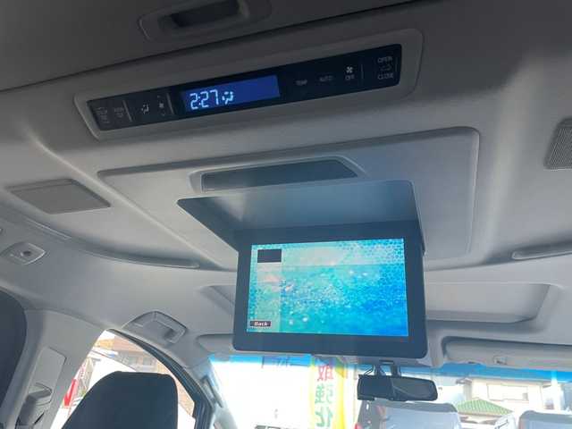 トヨタ アルファード S Cパッケージ 大阪府 2017(平29)年 9.5万km ホワイトパールクリスタルシャイン Wサンルーフ/JBLメーカーナビ/フルセグTV CD DVD BT BD HDMI/純正フリップダウンモニター/パノラミックビューモニター/スマートキー 2個/両側パワースライドドア/パワーバックドア/衝突被害軽減ブレーキ/レーダークルーズコントロール/オートマチックハイビーム/LEDオートヘッドライト/フォグライト/コーナーセンサー/ハーフレザーシート/パワーシート/AC100V電源/ステアリングヒーター/ステアリングリモコン/ビルトイン2.0ETC/前後ドラレコ/W サイド カーテン ニー エアバッグ/保証書 取説 ナビ取説/禁煙車