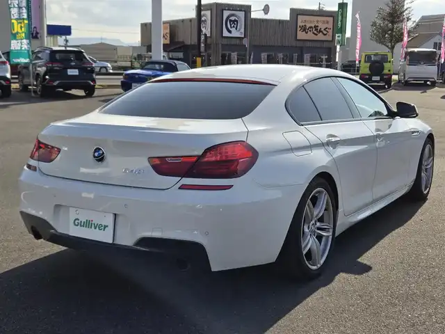 ＢＭＷ ６４０ｉ グランクーペ 鹿児島県 2012(平24)年 10.9万km アルピンホワイトⅢ ガラスルーフ　/クルーズコントロール　/ビルトインＥＴＣ　/本革シート　/HDD純正ナビ　/バックカメラ　/Ｄ＋Ｎ席シートヒーター　/Ｄ＋Ｎ席パワーシート　/Ｂｌｕｅｔｏｏｔｈオーディオ　/ドライブレコーダー/シートメモリー/ツインターボチャージャー/エンジンオートスタートストップ機能/エコプロモード/横滑り防止装置/盗難防止装置/エアバッグ(W＋サイド)