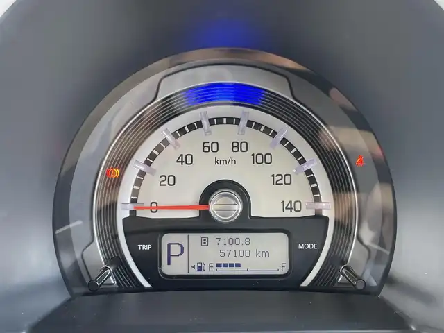 スズキ ハスラー X 宮崎県 2015(平27)年 5.8万km フェニックスレッドパール/ブルーイッシュブラックパール KENWOOD製社外ナビ　MDV-L402/(AM.FM.DVD.CD.USB)/ETC/オートライト/シートヒーター/アイドリングストップ/横滑り防止機能/衝突軽減ブレーキ/オートエアコン/盗難防止装置/スマートキー/電格ミラー/パワーウィンドウ/パワーステアリング/ABS/シガーソケット