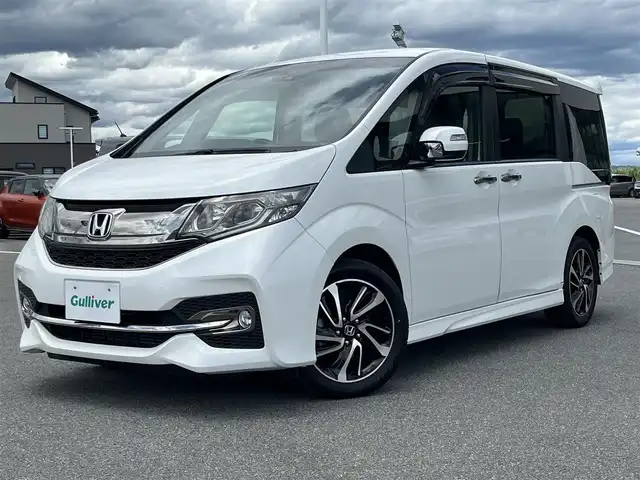 ホンダ ステップワゴン スパーダ クルスピセンシング 奈良県 2017(平29)年 11万km ホワイトオーキッドパール わくわくゲート　/社外ナビ　/地デジ　/ビルトインＥＴＣ　/衝突被害軽減システム　/車線逸脱警報　/ハーフレザーシート　/前席シートヒーター　/革巻きステアリング　/レーンキープアシスト