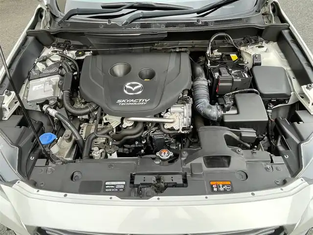 マツダ ＣＸ－３ XD ツーリング 神奈川県 2015(平27)年 6.8万km クリスタルホワイトパールマイカ ワンオーナー/4WD/黒合皮レザーシート/純正SDナビ・地デジTV/純正CD/DVD/USB/BT/バックモニター/ビルトインETC/前後ドライブレコーダー/HUD/クルーズコントロール/衝突軽減ブレーキ/BSM/純正18インチAW/LEDライト/前席シートヒーター/パドルシフト/プッシュスタート/スマートキー×2/保証書・取説あり