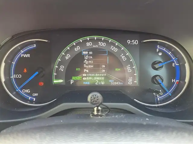 トヨタ ＲＡＶ４ ハイブリッド アドベンチャー 道東・釧路十勝 2022(令4)年 3.3万km アッシュグレーメタリック/グレイッシュブルー 4WD/ワンオーナー/寒冷地仕様/Toyota Safety Sense/・PCS(プリクラッシュセーフティ)/・LTA(レーントレーシングアシスト)/・BSM(ブラインドスポットモニター)/・オートマチックハイビーム/・レーダークルーズコントロール/社外フローティングナビ/ (FM/AM/DISC/BT)/フルセグTV/バックカメラ/ドライブレコーダー/革巻きステアリング/ステアリングスイッチ/ステアリングヒーター/パワーシート/ (運転席)/メモリーシート/ (運転席)/シートヒーター/ (運転席/助手席)/エアーシート/ (運転席/助手席)/プッシュスタート/スマートキー/スペアキー/純正キー1体型エンジンスターター/パワーバックドア/純正19インチAW付サマータイヤ積込/TOM’s17インチAW付スタッドレスタイヤ/純正LEDヘッドライト/フォグランプ/ (フロント/リア)/電動格納ミラー/ウインカーミラー/ルーフレール/純正ドアバイザー/純正フロアマット/ブレーキホールド/横滑り防止装置/アイドリングストップ/取扱説明書/保証書