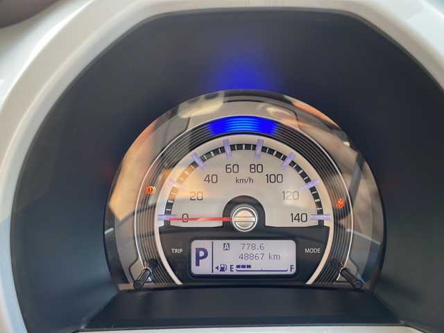 スズキ ハスラー G 新潟県 2018(平30)年 4.9万km ブルーイッシュブラックパール3 4WD/シートヒーター/スペアキー/プッシュスタート/冬タイヤ積載/スマートキー/シガーソケット/社外フロアマット/電動格納ミラー/フォグランプ/衝突軽減