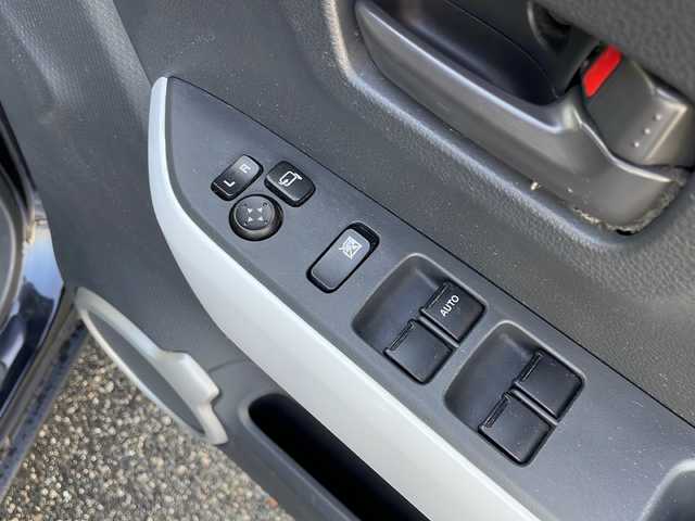 スズキ ハスラー G 新潟県 2018(平30)年 4.9万km ブルーイッシュブラックパール3 4WD/シートヒーター/スペアキー/プッシュスタート/冬タイヤ積載/スマートキー/シガーソケット/社外フロアマット/電動格納ミラー/フォグランプ/衝突軽減