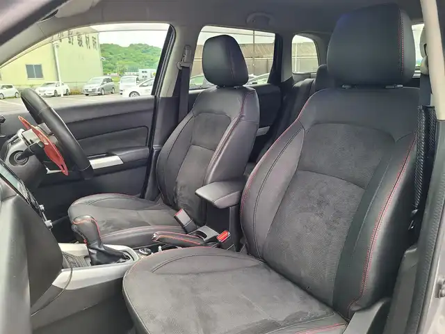スズキ エスクード 1．4 ターボ 福岡県 2018(平30)年 12.9万km ギャラクティックグレーメタリック 純正メモリナビ(SKX-S803)/FM/AM/CD/DVD/SD/BT/フルセグTV/クルーズコントロール/スマートキー/プッシュスタート/ETC/ハーフレザーシート/シートヒーター/ルーフレール/フロントスキッドバー(JAOS)/マッドガード(JAOS)/社外マフラー(JAOS:BATTLEZ)/社外アルミホイール(XTREME-J)