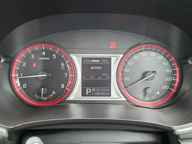 スズキ エスクード 1．4 ターボ 福岡県 2018(平30)年 12.9万km ギャラクティックグレーメタリック 純正メモリナビ(SKX-S803)/FM/AM/CD/DVD/SD/BT/フルセグTV/クルーズコントロール/スマートキー/プッシュスタート/ETC/ハーフレザーシート/シートヒーター/ルーフレール/フロントスキッドバー(JAOS)/マッドガード(JAOS)/社外マフラー(JAOS:BATTLEZ)/社外アルミホイール(XTREME-J)