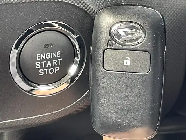 ダイハツ ロッキー X 島根県 2021(令3)年 4.9万km ブラックマイカメタリック 登録時走行距離　48108km/ワンオーナー/取扱説明書（車両/ナビ）/保証書/純正ナビ（MDV-M907DL)/Bluetooth/AM/FM/SD/USB/iPod/フルセグテレビ/バックカメラ/スマートキー/スペアキー/横滑り防止装置/コーナーセンサー/オートライト/衝突軽減システム/ETC/純正アルミ１６インチ/禁煙車