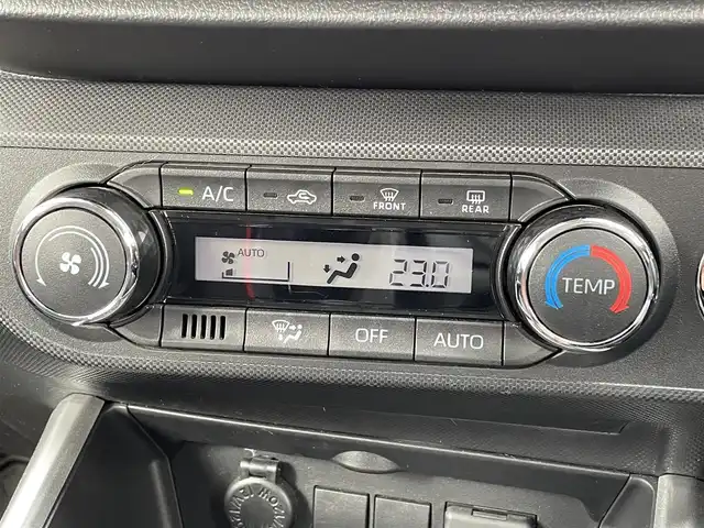 ダイハツ ロッキー X 島根県 2021(令3)年 4.9万km ブラックマイカメタリック 登録時走行距離　48108km/ワンオーナー/取扱説明書（車両/ナビ）/保証書/純正ナビ（MDV-M907DL)/Bluetooth/AM/FM/SD/USB/iPod/フルセグテレビ/バックカメラ/スマートキー/スペアキー/横滑り防止装置/コーナーセンサー/オートライト/衝突軽減システム/ETC/純正アルミ１６インチ/禁煙車