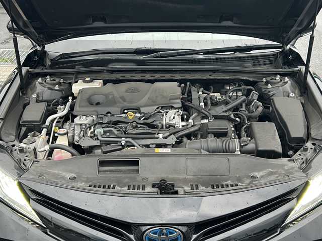 トヨタ カムリ G 山口県 2020(令2)年 5.7万km アティチュードブラックマイカ 禁煙車/スマートキー/プッシュスタート/前方ドライブレコーダー/純正HDDナビ/(BT/USB/ラジオ)/ETC/純正アルミホイール/純正フロアマット/バックカメラ/電子パーキングブレーキ/ブラインドスポットモニター/衝突軽減ブレーキ/車線逸脱警報装置/クリアランスソナー/オートライト/オートエアコン/オートハイビーム/レーダークルーズコントロール/取扱説明書/記録簿
