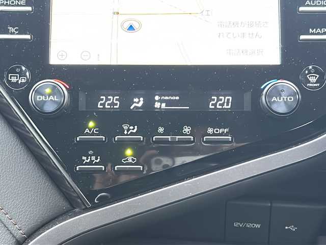 トヨタ カムリ G 山口県 2020(令2)年 5.7万km アティチュードブラックマイカ 禁煙車/スマートキー/プッシュスタート/前方ドライブレコーダー/純正HDDナビ/(BT/USB/ラジオ)/ETC/純正アルミホイール/純正フロアマット/バックカメラ/電子パーキングブレーキ/ブラインドスポットモニター/衝突軽減ブレーキ/車線逸脱警報装置/クリアランスソナー/オートライト/オートエアコン/オートハイビーム/レーダークルーズコントロール/取扱説明書/記録簿