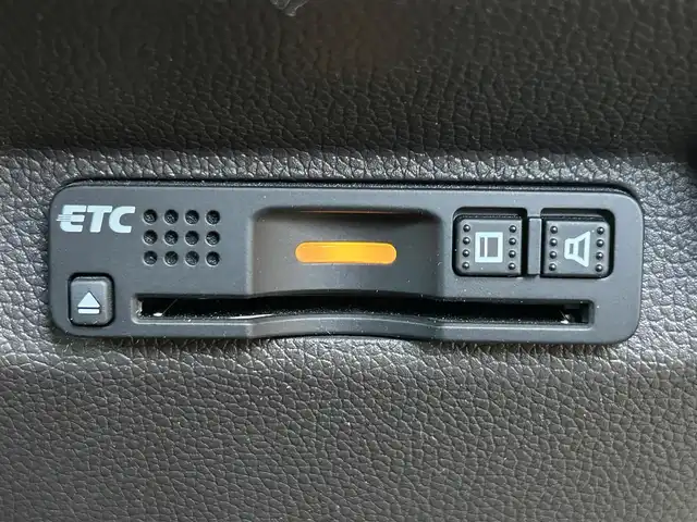 ホンダ フリード ハイブリット G ホンダセンシング 大阪府 2019(令1)年 4.4万km ブルーホライゾンM ホンダセンシング/　・CMBS警報/　・標識認識/　・レーンキープアシスト　LKA/　・先行車発進告知機能/　・レーダークルーズコントロール/純正SDナビ/　Bluetooth/DVD/CD/FM/AM/フルセグTV/バックカメラ/両側パワースライドドア/LEDオートライト/スマートキー/ビルトインETC/ステアリングスイッチ