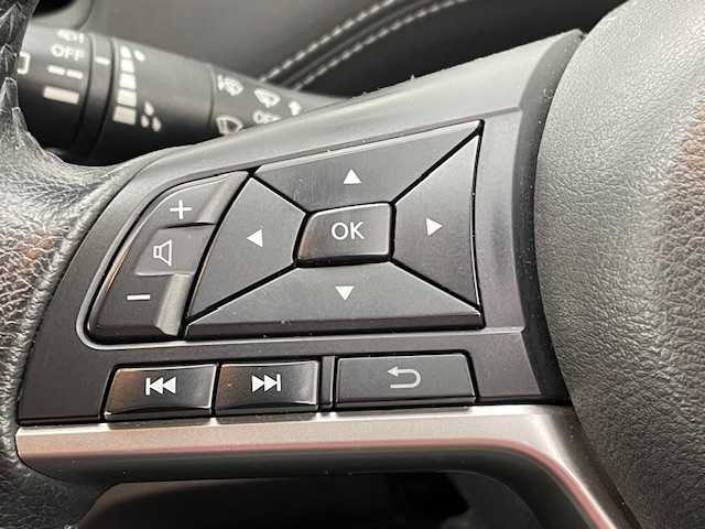 日産 セレナ ハイウェイスター 富山県 2016(平28)年 12.7万km ダイヤモンドブラック (株)IDOMが運営する【じしゃロン富山店】の自社ローン対象車両になります。こちらは現金ご利用時の価格です。自社ローンご希望の方は別途その旨お申付け下さい。/純正ナビ/FM/AM/CD/DVD/TV/SD/Bluetooth/アラウンドビューモニター/パーキングアシスト/エマージェンシーブレーキ/コーナーセンサー/クルーズコントロール/横滑り防止/両側パワースライドドア/前席シートヒーター/ステアリングリモコン/プッシュスタート/スマートキー/スペアキー