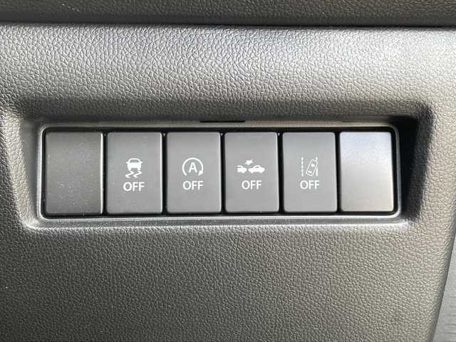 スズキ スイフト HYBRID ML 道北・旭川 2019(令1)年 6.9万km スーパーブラックパール ・４ＷＤ/・純正エンジンスターター/・社外ＳＤナビ/　ＣＤ/ＤＶＤ/ＢＴ/フルセグ/ＳＤ/・バックカメラ////スズキセーフティサポート////アダクティブクルーズコントロール/ブラインドスポットモニター/デュアルセンサーブレーキサポート/誤発進抑制機能/ハイビームアシスト/車線逸脱警報、抑制機能/ふらつき警報/標識認識機能/・社外１６インチアルミホイール/・社外１５インチアルミホイール冬タイヤ積込/・パドルシフト/・ステアリングリモコン/・ドライブレコーダー/・前席シートヒーター/・ＬＥＤライト/・オートライト/・フォグライト/・新車時保証書/・スペアキー×１