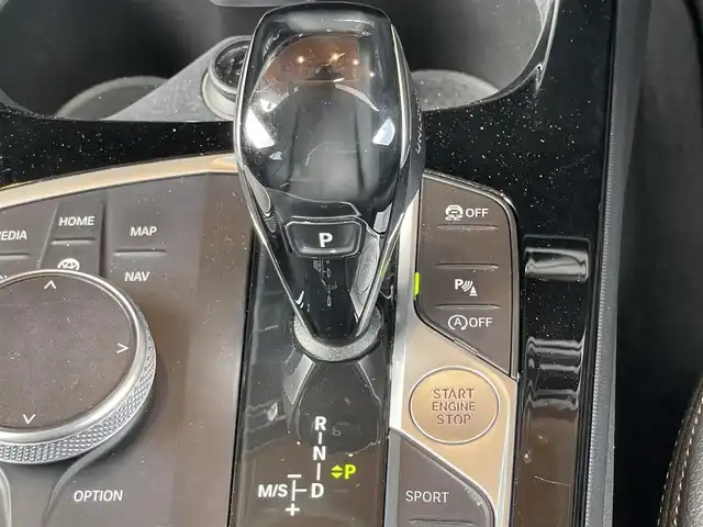 ＢＭＷ １１８ｄ プレイ エディションジョイ+ 鹿児島県 2020(令2)年 6万km 白 禁煙車/ワンオーナー/純正ナビ/純正フロアマット/ドライブレコーダー/バックカメラ/LEDヘッドライト/横滑り防止装置/オートライト/電動リアゲート