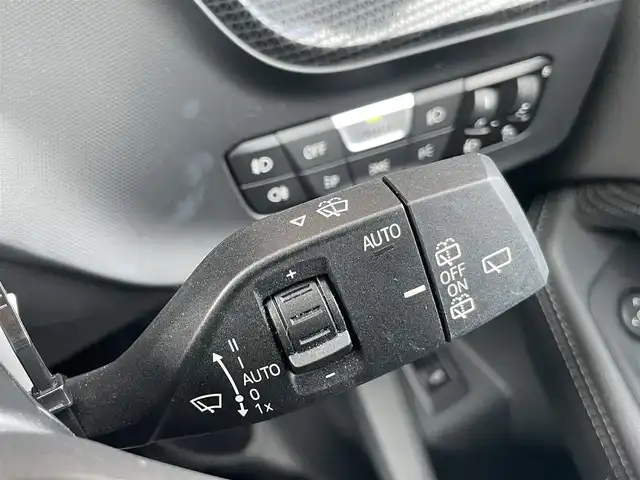 ＢＭＷ １１８ｄ プレイ エディションジョイ+ 鹿児島県 2020(令2)年 6万km 白 禁煙車/ワンオーナー/純正ナビ/純正フロアマット/ドライブレコーダー/バックカメラ/LEDヘッドライト/横滑り防止装置/オートライト/電動リアゲート