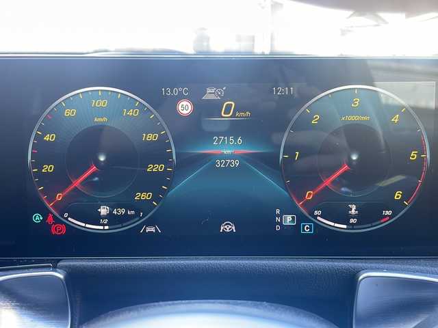 メルセデス・ベンツ Ｍ・ベンツ ＧＬＢ２００ｄ 4マチック AMGライン 東京都 2021(令3)年 3.3万km ポーラホワイト 純正メーカーナビ/【Bluetooth/TV/USB/AM/FM】/ETC2.0タイプ/バックカメラ/アラウンドビューモニター/アクティブブレーキアシスト/アクティブレーンキープアシスト/アクティヴステアリングアシスト/レーダークルーズコントロール/ヘッドアップディスプレイ/ブラインドスポットモニター/ドライブレコーダー/サンルーフ/置くだけ充電/パワーバックドア/D/Nシートヒーター/D/Nパワーシート/D/Nメモリーシート/プッシュスタート/スマートキー×2