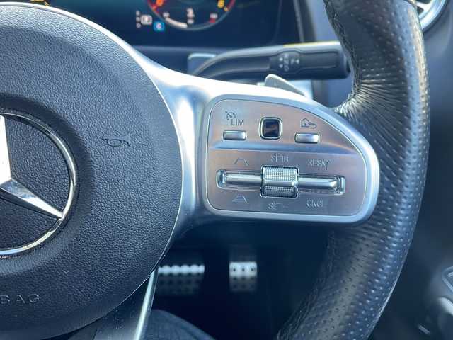 メルセデス・ベンツ Ｍ・ベンツ ＧＬＢ２００ｄ 4マチック AMGライン 東京都 2021(令3)年 3.3万km ポーラホワイト 純正メーカーナビ/【Bluetooth/TV/USB/AM/FM】/ETC2.0タイプ/バックカメラ/アラウンドビューモニター/アクティブブレーキアシスト/アクティブレーンキープアシスト/アクティヴステアリングアシスト/レーダークルーズコントロール/ヘッドアップディスプレイ/ブラインドスポットモニター/ドライブレコーダー/サンルーフ/置くだけ充電/パワーバックドア/D/Nシートヒーター/D/Nパワーシート/D/Nメモリーシート/プッシュスタート/スマートキー×2