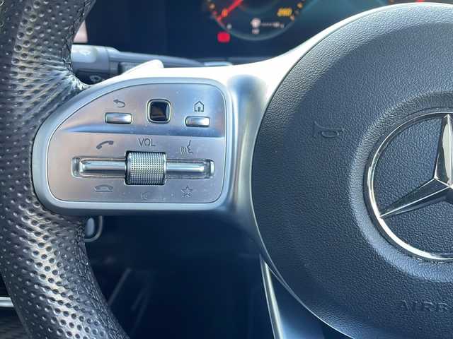 メルセデス・ベンツ Ｍ・ベンツ ＧＬＢ２００ｄ 4マチック AMGライン 東京都 2021(令3)年 3.3万km ポーラホワイト 純正ナビ/フルセグ/アラウンドビューモニター/サンルーフ/レーダークルーズコントロール/アクティブブレーキアシスト/アクティブレーンキープアシスト/アクティヴステアリングアシスト/ヘッドアップディスプレイ/ブラインドスポットモニター/ドライブレコーダー/置くだけ充電/パワーバックドア/D/Nシートヒーター/D/Nパワーシート/D/Nメモリーシート/プッシュスタート/スマートキー×2