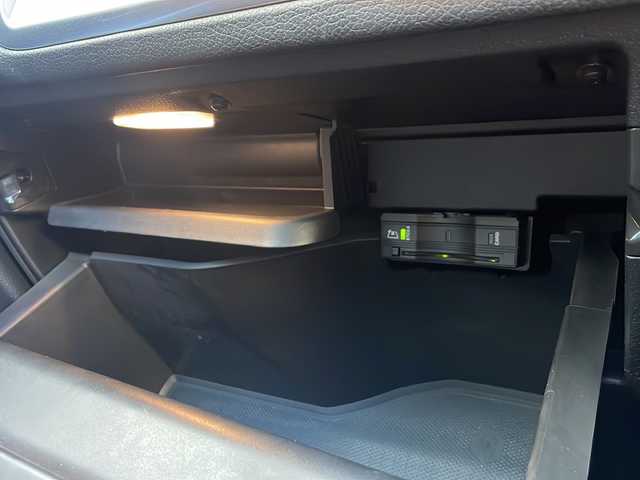 メルセデス・ベンツ Ｍ・ベンツ ＧＬＢ２００ｄ 4マチック AMGライン 東京都 2021(令3)年 3.3万km ポーラホワイト 純正ナビ/フルセグ/アラウンドビューモニター/サンルーフ/レーダークルーズコントロール/アクティブブレーキアシスト/アクティブレーンキープアシスト/アクティヴステアリングアシスト/ヘッドアップディスプレイ/ブラインドスポットモニター/ドライブレコーダー/置くだけ充電/パワーバックドア/D/Nシートヒーター/D/Nパワーシート/D/Nメモリーシート/プッシュスタート/スマートキー×2