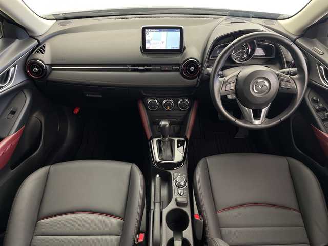 マツダ ＣＸ－３ XD ツーリング 鹿児島県 2016(平28)年 0.3万km ジェットブラックマイカ 純正ナビ/（CD/DVD/BT/フルセグTV）/クルーズコントロール/ヘッドアップディスプレイ/ブラインドスポットモニター/衝突被害軽減ブレーキ/レーンキープアシスト/オートライト/バックカメラ/ハーフレザーシート