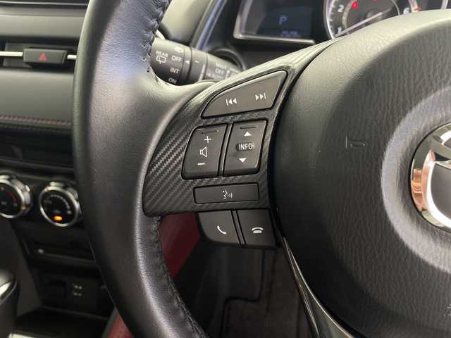 マツダ ＣＸ－３ XD ツーリング 鹿児島県 2016(平28)年 0.3万km ジェットブラックマイカ 純正ナビ/（CD/DVD/BT/フルセグTV）/クルーズコントロール/ヘッドアップディスプレイ/ブラインドスポットモニター/衝突被害軽減ブレーキ/レーンキープアシスト/オートライト/バックカメラ/ハーフレザーシート