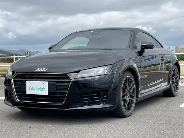 アウディ ＴＴクーペ 2．0 TFSI 佐賀県 2015(平27)年 11万km ミトスブラックメタリック バーチャルコックピット/Audi connect/MMI（Multi Media Interface）/・ナビゲーション/・オーディオビジュアルプレーヤー/・CD/DVD/USB/Bluetooth/フルセグTV/・ハンズフリーテレフォン/パドルシフト/Drive Select/アイドリングストップ/クリアランスソナー/クルーズコントロール/スピードリミッター/電子パーキング/オートブレーキホールド/スマートキー/EURO AFG18インチアルミホイール/純正アルミホイール車載/LEDヘッドライト/オートライト/スペアキー/ETC