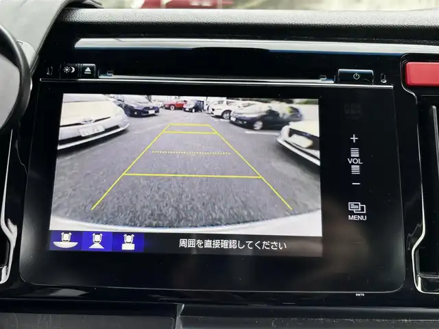 ホンダ Ｎ ＷＧＮ カスタム G 熊本県 2015(平27)年 5.4万km プレミアムホワイトパール 純正ディスプレーオーディオ/【Bluetooth/CD/HDMI/USB/FM/AM】/バックカメラ/ETC/クルーズコントロール/プッシュスタート/HID/スマートキー/オートライト/オートエアコン/ABS/横滑り防止装置/本革巻きステアリング/純正１４インチAW/ドアバイザー/保証書/取扱説明書