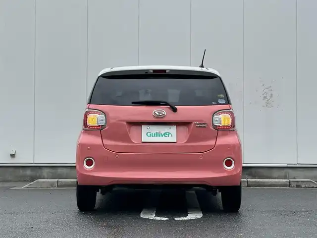 ダイハツ ブーン スタイル SAⅢ 三重県 2019(令1)年 3.1万km ホワイト/ジューシーピンクメタリック 2トーン 純正ナビ・パノラマモニター装着アップグレードパック/（Bluetooth/地デジTV/CD/DVD/AM/FM/SD/USB）/ホワイトルーフ/ホワイトドアミラー/ドライブレコーダー（前）/全方位カメラ/スマートアシスト3/・衝突警報機能/・衝突回避支援ブレーキ機能/・誤発進抑制制御機能/・車線逸脱警報機能/・オートハイビーム/・先行車発進お知らせ機能/ETC/LEDくクリアランスランプ付ヘッドランプ/オートライト/ステアリングスイッチ/USBポート（NAVI/CHARGE）/プッシュスタート/スペアキー/オプティトロンメーター（シルバーリング付自発光式アナログメーター）/シルバー加飾付ウレタン製ステアリング/マゼンタ加飾付ホワイト/ブラックツートンスエード調トリコットシート/運転席シートリフター/助手席シートアンダートレイ/助手席アッパーボックス/リア6：4分割可倒式シート