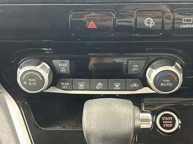 日産 セレナ ハイウェイスターVセレクションⅡ 愛知県 2019(令1)年 6.3万km ダイヤモンドブラック 禁煙車/ワンオーナー/純正9インチナビ/（CD/DVD/Bluetooth/フルセグTV/Blu-ray/SD)/全方位カメラ/フリップダウンモニター/衝突軽減ブレーキ/レーダークルーズコントロール/レーンキープアシスト/オートマチックハイビーム/プロパイロット/コーナーセンサー/インテリジェントルームミラー/ETC/ドライブレコーダー/両側パワースライドドア/純正16インチアルミホイール/スマートキー/スペアキー1本/プッシュスタート/LEDヘッドライト/オートライト/フロントフォグランプ/純正フロアマット/横滑り防止装置