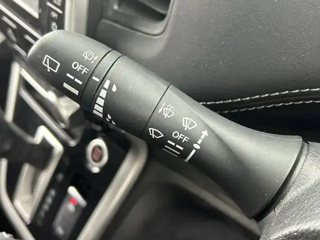 日産 セレナ ハイウェイスターVセレクションⅡ 愛知県 2019(令1)年 6.3万km ダイヤモンドブラック 禁煙車/ワンオーナー/純正9インチナビ/（CD/DVD/Bluetooth/フルセグTV/Blu-ray/SD)/全方位カメラ/フリップダウンモニター/衝突軽減ブレーキ/レーダークルーズコントロール/レーンキープアシスト/オートマチックハイビーム/プロパイロット/コーナーセンサー/インテリジェントルームミラー/ETC/ドライブレコーダー/両側パワースライドドア/純正16インチアルミホイール/スマートキー/スペアキー1本/プッシュスタート/LEDヘッドライト/オートライト/フロントフォグランプ/純正フロアマット/横滑り防止装置