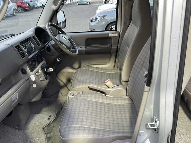 スズキ エブリイ PC 福島県 2005(平17)年 10.6万km シルキーシルバーメタリック 社外オーディオ/・品番：ADB345MP/・CD/AM/両側スライドドア/スペアキー１本/ドアバイザー/純正フロアマット/積込みサマータイヤ/・145/80R12/・溝5mm