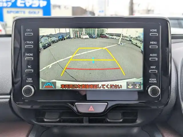 トヨタ ヤリスクロス ハイブリッド Z 福井県 2021(令3)年 3.7万km ブラックマイカ/ホワイトパールクリスタルシャイン 2トーン ワンオーナー車/純正ディスプレイオーディオ/AM/FM/フルセグ/BTCD/USB/Miracast/バックカメラ/全車速追従機能付クルーズコントロール/前後コーナーセンサー/衝突被害軽減システム/レーンキープアシスト/横滑り防止装置/盗難防止装置/アイドリングストップ/SOSボタン/ビルトインETC/前席シートヒーター/純正フロアマット/ダブル＋サイドエアバッグ/カーテンエアバッグ/LEDヘッドライト/Fフォグ/スマートキー