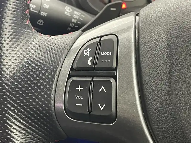スズキ アルト ワークス 埼玉県 2018(平30)年 4.6万km ピュアホワイトP 衝突軽減ブレーキ/純正SDナビ/バックカメラ/レカロシート/革巻きステアリング/ステアリングリモコン/LEDライト/フォグライト/スマートキー/プッシュスタート