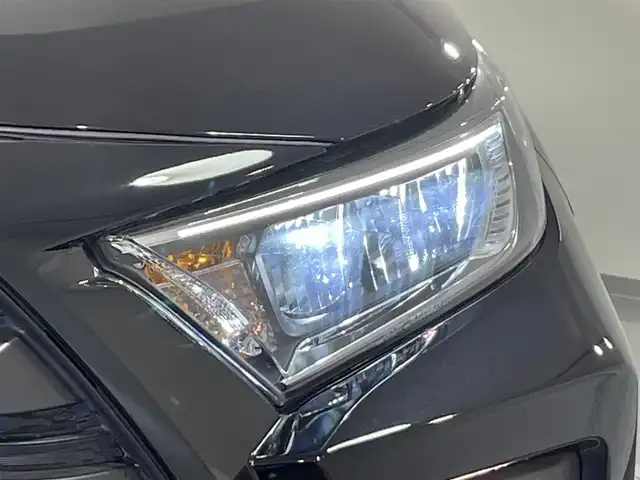 トヨタ ＲＡＶ４ アドベンチャー オフロードPKG 愛知県 2021(令3)年 4.1万km アティチュードブラックマイカ ９インチナビ/（Bluetooth/フルセグTV/HDMI/CD・DVD再生）　/衝突軽減ブレーキ　/レーダークルーズコントロール　/ビルトインＥＴＣ　/ＬＥＤヘッドライト　/バックカメラ　/ドライブレコーダー　/ブラインドスポットモニター　/ルーフレール　/コーナーセンサー/ダウンヒルアシストコントロール/オートブレーキホールド