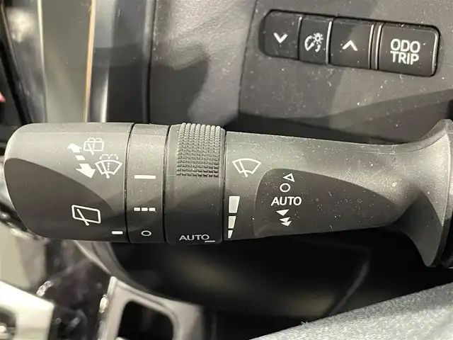トヨタ アルファード S Cパッケージ 愛知県 2022(令4)年 3.8万km ホワイトパールクリスタルシャイン 純正９インチディスプレイオーディオ　/（FM/AM/Bluetooth/フルセグTV/CarPlay/USB)/モデリスタフルエアロ　/ツインムーンルーフ　/純正フリップダウンモニター/トヨタセーフティセンス/　　-プリクラッシュセーフティ/　　-レーントレーニングアシスト/　　-レーダークルーズコントロール/　　-ロードサインアアシスト/　　-オートマチックハイビーム/先行車発進お知らせ機能/両側パワースライドドア　/ビルトインＥＴＣ　/ＡＣ１００Ｖ　/電動バックドア　/三眼ＬＥＤ　/シートベンチレーション/シートヒーター/ステアリングヒーター/メモリー機能付パワーシート/デジタルインナーミラー/ブラインドスポットモニター　/クリアランスソナー/ドライブレコーダー/バックカメラ/純正フロアマット/電動オットマン