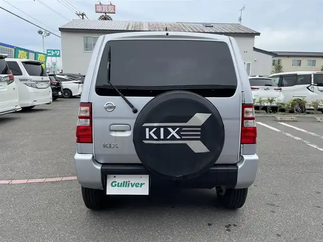 日産 キックス RX 道央・札幌 2009(平21)年 8.2万km クールシルバー ４WD/社外HDDナビ(AM/FM)/ワンセグ（走行中視聴可能）/ドアバイザー/ETC/フォグランプ/ヘッドライトレベライザー/電動格納ミラー/バニティミラー/運転席シートヒーター/積込タイヤ/スペアキー