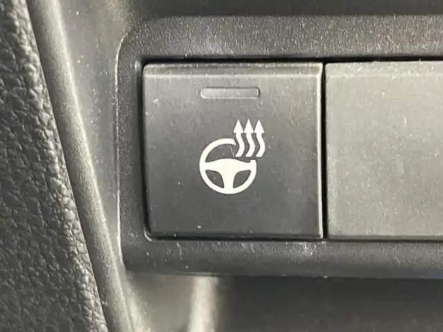 トヨタ アクア Z 群馬県 2023(令5)年 2.5万km クリアベージュメタリック 純正１０．５型ナビ　全周囲カメラ　フルセグＴＶ　アダクティブクルーズコントロール　ブラインドスポットモニター　衝突被害軽減システム　シートヒーター　ハンドルヒーター　パワーシート　ＬＥＤ　ＥＴＣ　禁煙