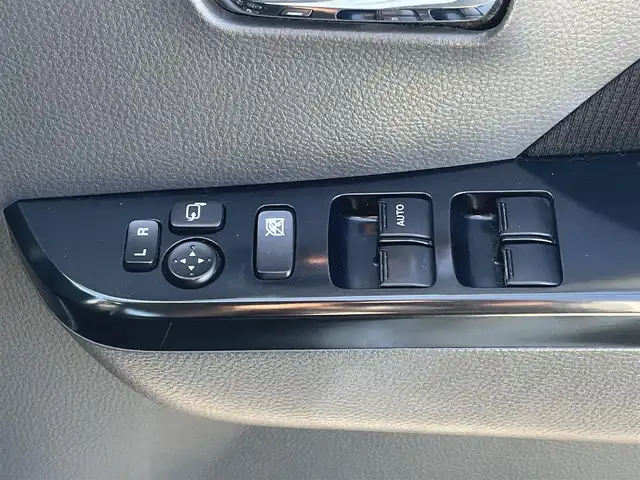 スズキ ワゴンＲ スティングレー X 鹿児島県 2010(平22)年 11.1万km パールホワイト パイオニアナビ/CD/DVD/HIDライト/ETC/プッシュスタート