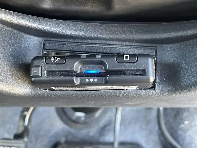 スズキ ワゴンＲ スティングレー X 鹿児島県 2010(平22)年 11.1万km パールホワイト パイオニアナビ/CD/DVD/HIDライト/ETC/プッシュスタート