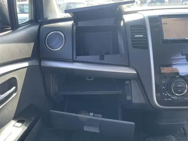 スズキ ワゴンＲ スティングレー X 鹿児島県 2010(平22)年 11.1万km パールホワイト パイオニアナビ/CD/DVD/HIDライト/ETC/プッシュスタート