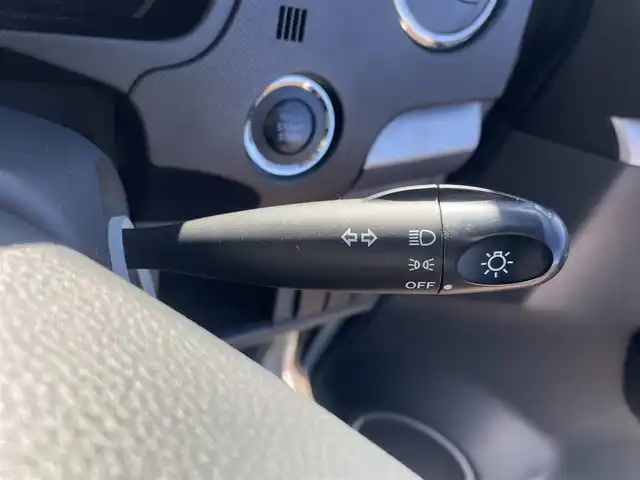 スズキ ワゴンＲ スティングレー X 鹿児島県 2010(平22)年 11.1万km パールホワイト パイオニアナビ/CD/DVD/HIDライト/ETC/プッシュスタート