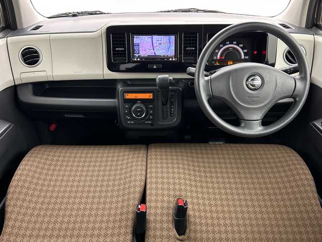 日産 モコ X 三重県 2013(平25)年 2.6万km アーバンブラウン /禁煙車//社外メモリナビ/（CD/DVD/BT/MSV）//フルセグTV//純正13インチホイルキャップ付き夏タイヤ//ヘッドライトレベライザー//電動格納ミラー//純正ドアバイザー//社外フロアマット//ウィンカーミラー//プッシュスタート//スマートキー//スペアキー有