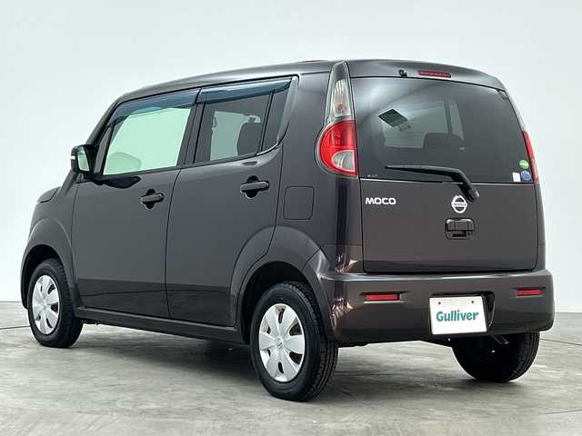 日産 モコ X 三重県 2013(平25)年 2.6万km アーバンブラウン /禁煙車//社外メモリナビ/（CD/DVD/BT/MSV）//フルセグTV//純正13インチホイルキャップ付き夏タイヤ//ヘッドライトレベライザー//電動格納ミラー//純正ドアバイザー//社外フロアマット//ウィンカーミラー//プッシュスタート//スマートキー//スペアキー有