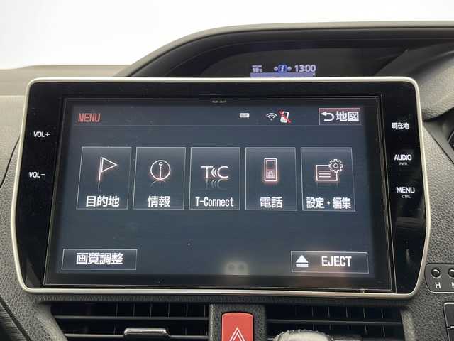 トヨタ ヴォクシー ZS 千葉県 2018(平30)年 6.2万km ホワイトパールクリスタルシャイン ワンオーナー/純正SDナビ(CD/DVD/FM/AM/Bluetooth/フルセグTV)/バックカメラ/ドライブレコーダー/トヨタセーフティセンス/・プリクラッシュセーフティ/・レーンディパーチャーアラート/・オートマチックハイビーム/・先行車発進告知機能/クルーズコントロール/オートライト/LEDヘッドライト/エンジンスターター/スマートキー/保証書/取扱説明書