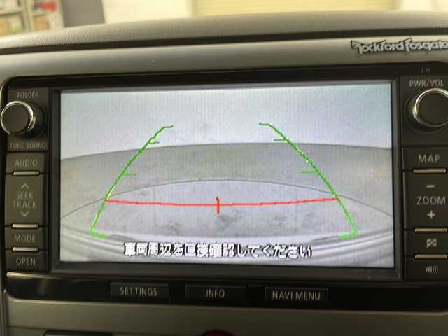 三菱 デリカＤ：５ D－Premium 道央・札幌 2014(平26)年 6.8万km ウォームホワイトパール ・４WD/・純正ナビ（CD/DVD/BT/SD/USB）/・フルセグ/・フリップダウンモニター/・バックカメラ/・両側パワースライド/・HIDライト/・フォグランプ/・パドルシフト/・D席シートヒーター/・電動リアゲート/・電動格納ミラー/・ETC/・横滑り防止