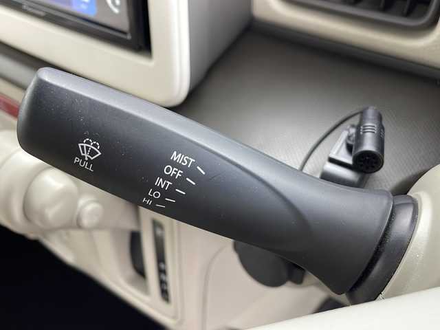 スズキ ラパン G 鹿児島県 2023(令5)年 1.6万km ピュアホワイトP 社外ディスプレイオーディオ/（BT/CD/USB）/バックカメラ/ビルトインETC/デュアルカメラブレーキサポート/誤発進抑制機能/後退時ブレーキサポート/リヤパーキングセンサー/車線逸脱警報機能/アイドリングストップ/ヘットライトレベライザー/純正14インチAW/社外フロアマット