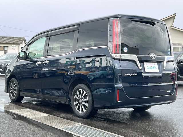 トヨタ エスクァイア Gi プレミアムパッケージ 香川県 2017(平29)年 4.3万km ブラッキッシュアゲハガラスフレーク 純正８インチナビ/CD/DVD/ブルーレイ/サンルーフ/バックカメラ/両側パワースライドドア/ＬＥＤヘッドライト/レーンキープ/オートマチックハイビーム/衝突軽減ブレーキ/ＥＴＣ/アイドリングストップ/クルーズコントロール