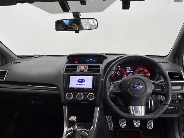 スバル ＷＲＸ ＳＴＩ STI 長野県 2016(平28)年 7.6万km ダークグレーメタリック 4WD/6MT/ターボ/純正SDナビ（DISC/SD/FM/AM//フルセグTV/Bluetooth/USB）/SI-DRIVE/DCCD（ドライバーズコントロールセンターデフ）/前方ドラレコ/フロントガラスヒーター/オートワイパー/LEDヘッドライト/ヘッドライトウォッシャー/ヘッドライトレベライザー/電格ウインカーミラー/フォグライト/リアフォグ/プッシュスタートボタン/ビルトインETC/ALL AUTOパワーウインドウ/D席パワーシート/ハーフレザーシート/純正18インチアルミ/純正McGard製ホイールロックナット/アルミスポーツペダル/インプレッサ用ラゲッジマット/スペアキー×1